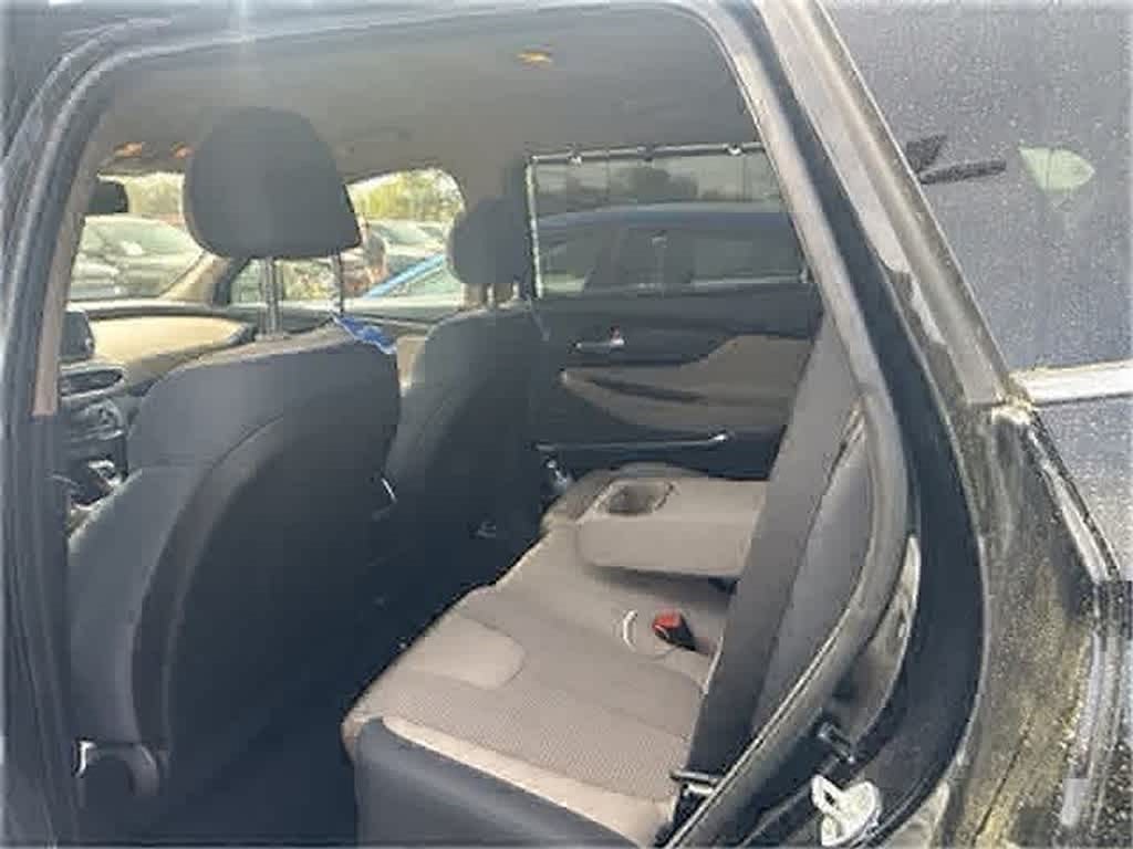 2020 Hyundai Santa Fe SEL 5
