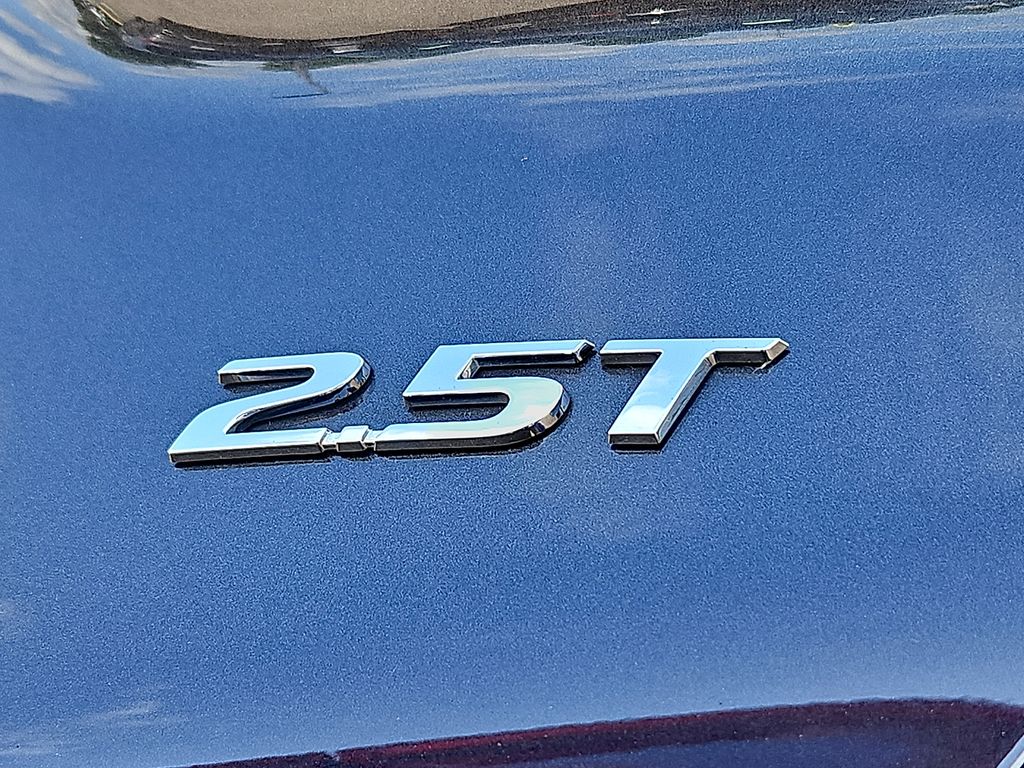 Thumbnail: 2021 Hyundai Santa Fe - 33