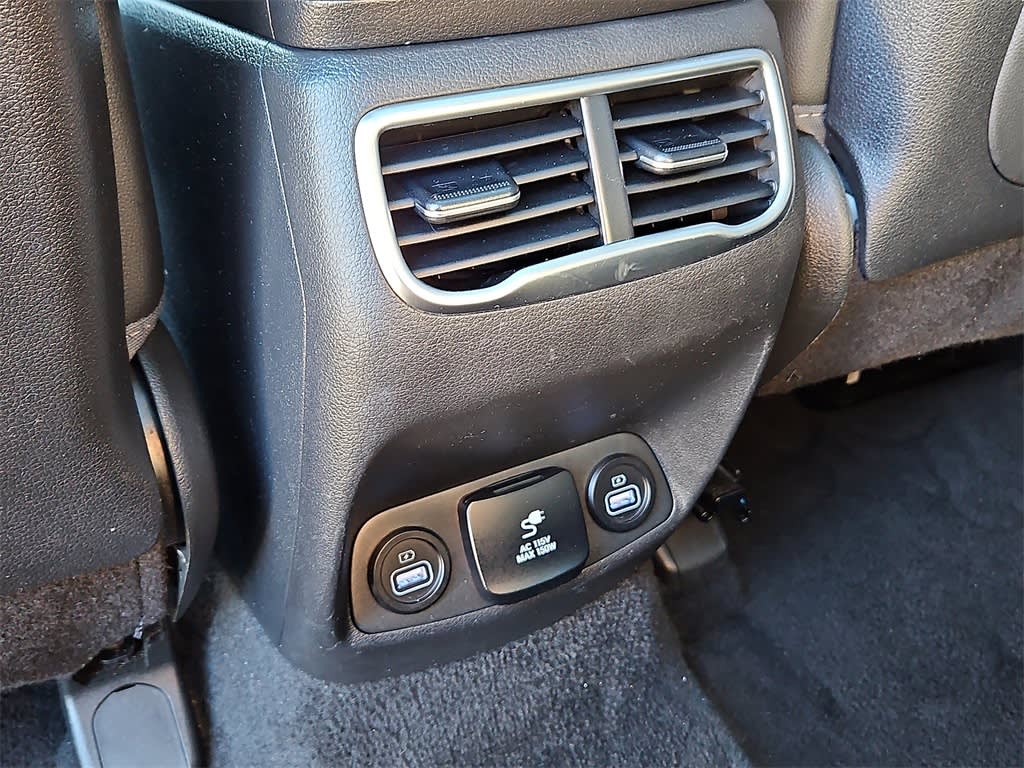 Thumbnail: 2023 Hyundai Santa Fe - 23