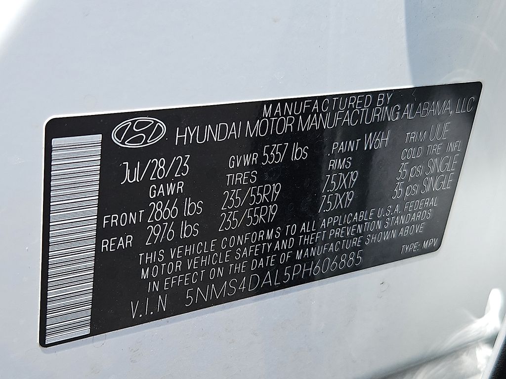 Thumbnail: 2023 Hyundai Santa Fe - 17