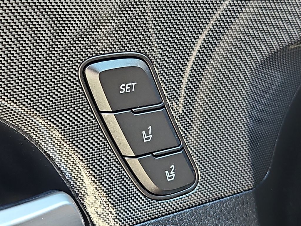 Thumbnail: 2023 Hyundai Santa Fe - 16