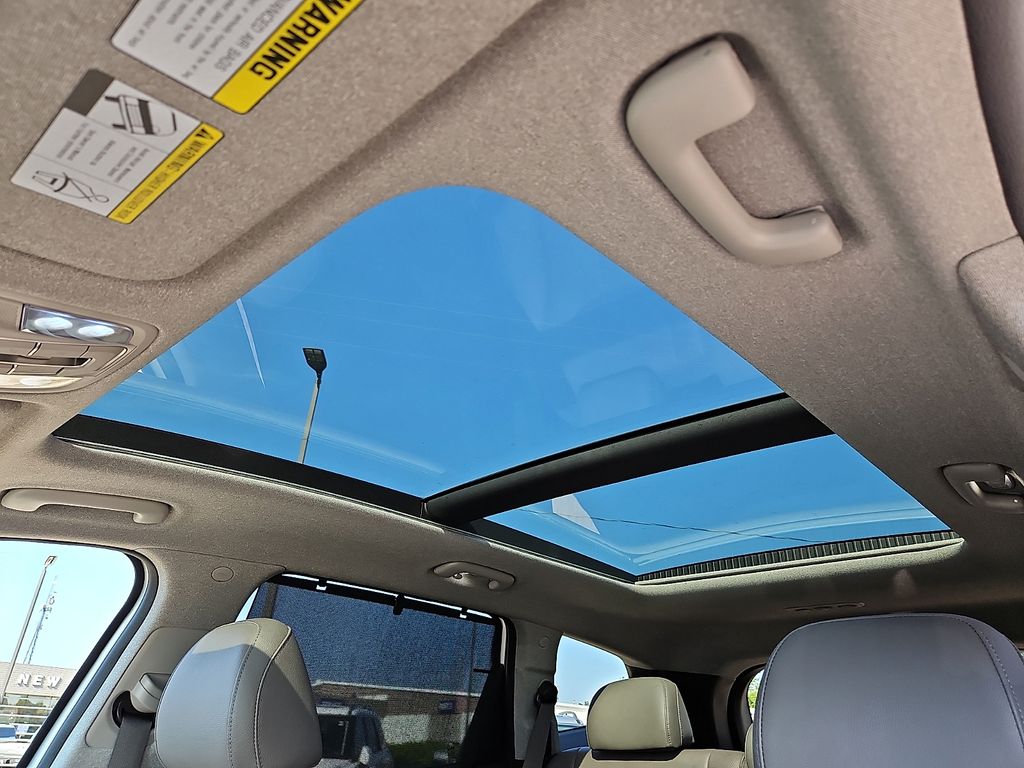 Thumbnail: 2019 Hyundai Santa Fe - 21