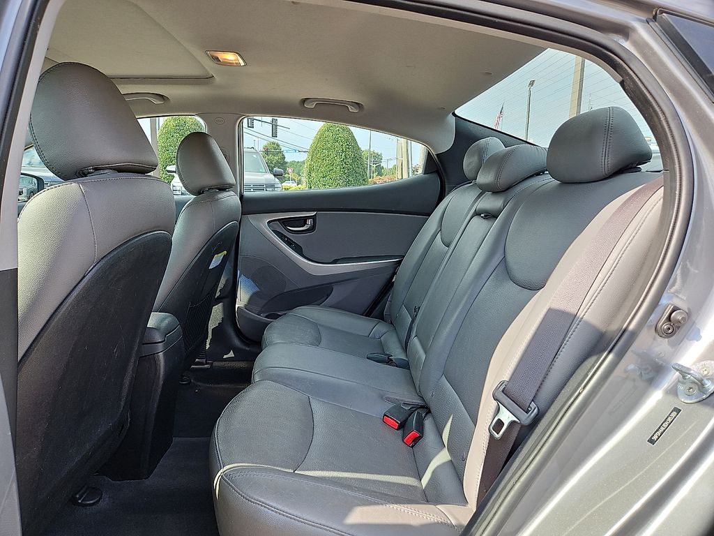 Thumbnail: 2013 Hyundai Elantra - 11
