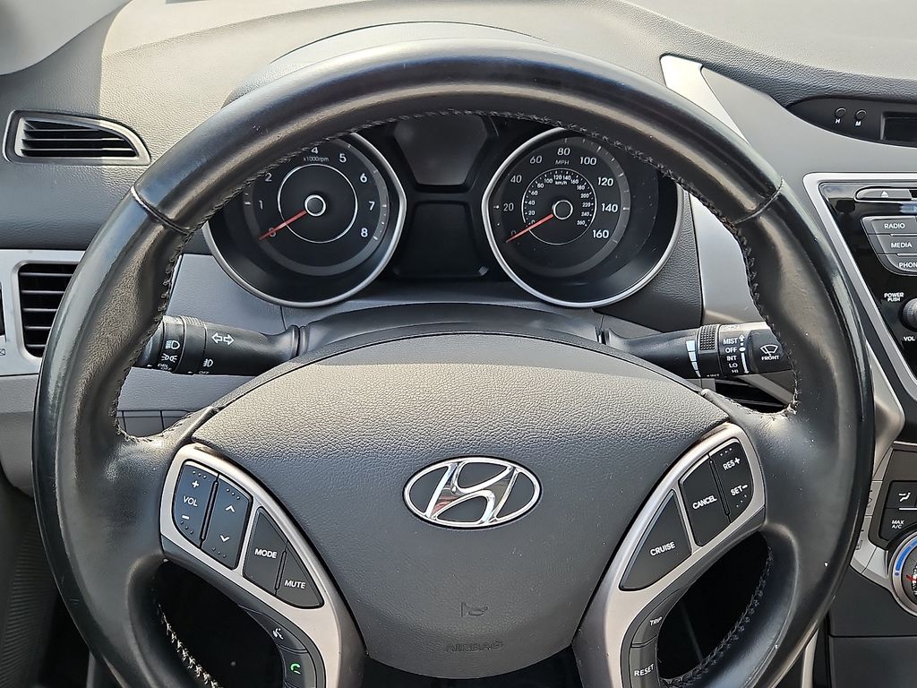 Thumbnail: 2013 Hyundai Elantra - 9