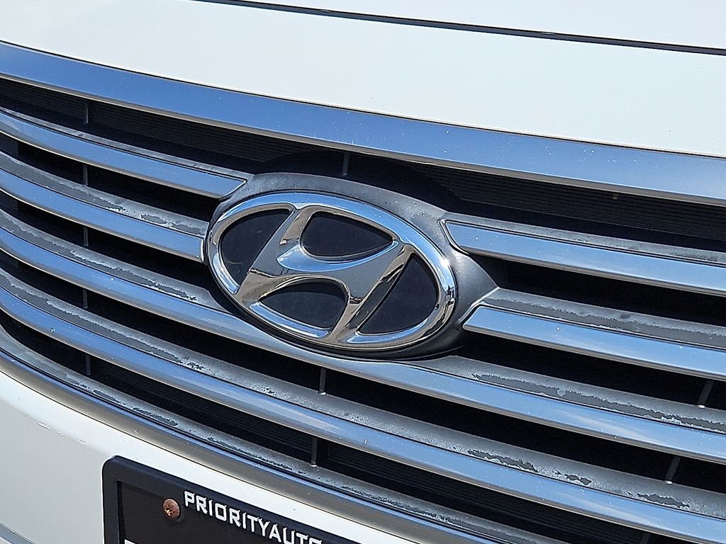 Thumbnail: 2015 Hyundai Sonata - 7
