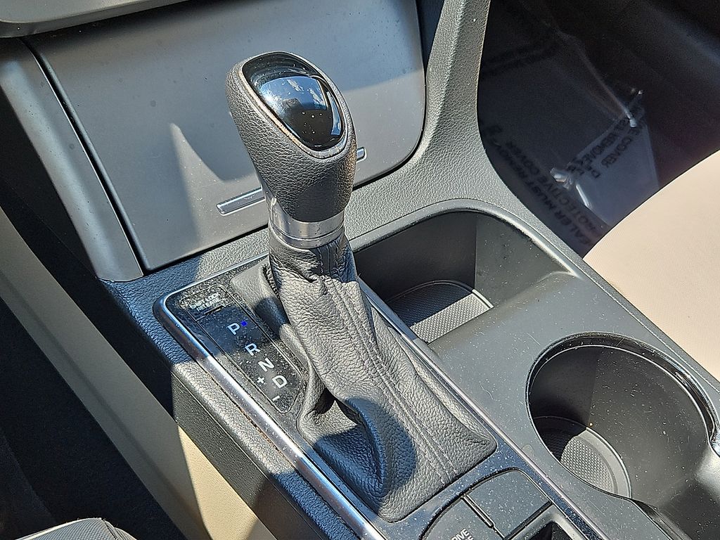 Thumbnail: 2015 Hyundai Sonata - 13