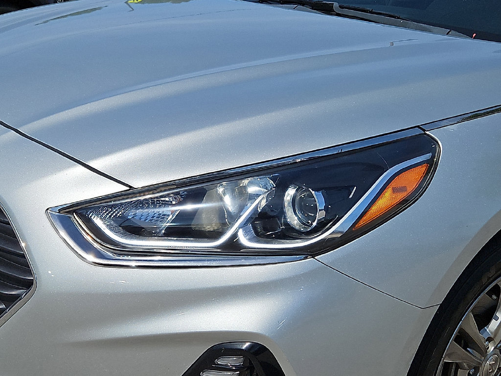 Thumbnail: 2018 Hyundai Sonata - 18