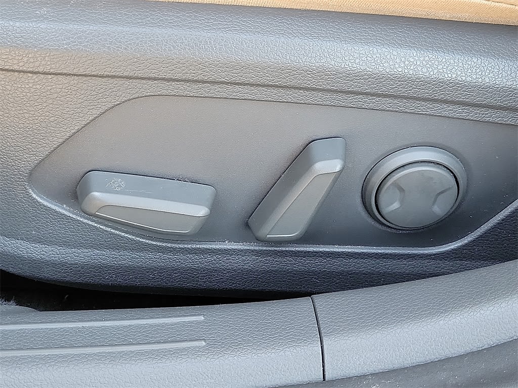 Thumbnail: 2021 Hyundai Sonata - 32