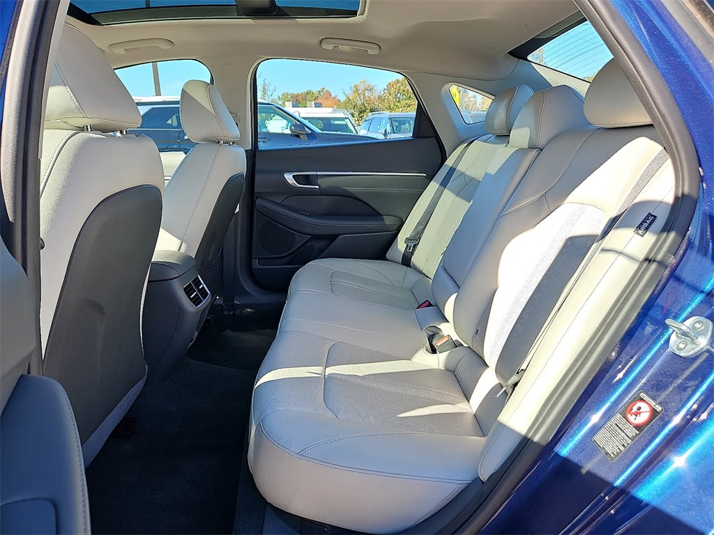 Thumbnail: 2022 Hyundai Sonata - 12