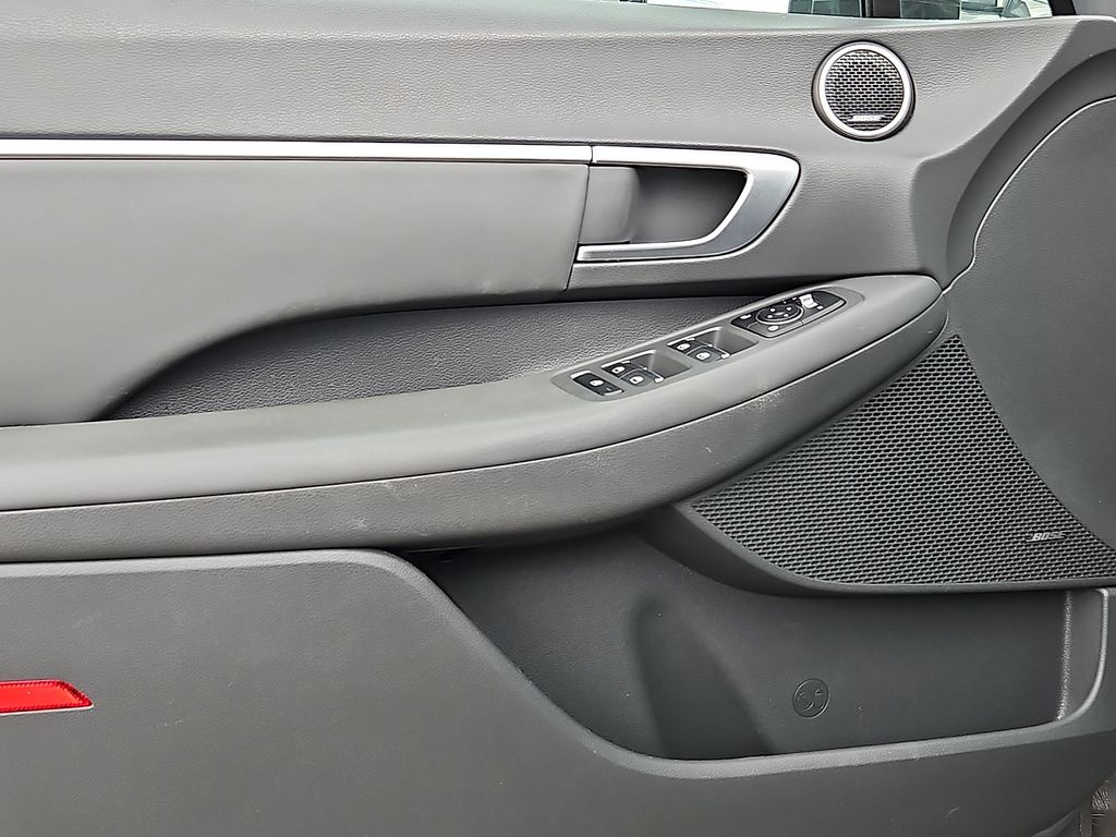 Thumbnail: 2022 Hyundai Sonata - 19