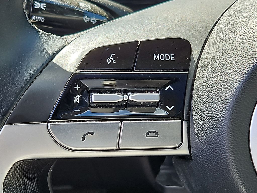 Thumbnail: 2021 Hyundai Elantra - 24