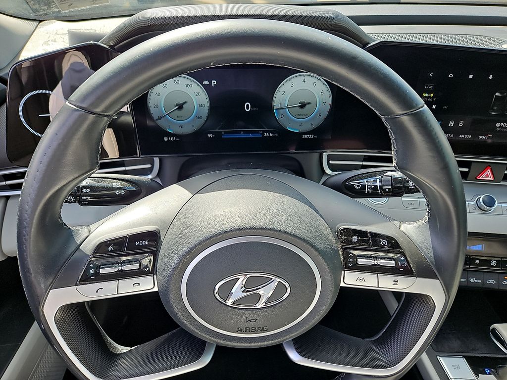 Thumbnail: 2021 Hyundai Elantra - 8