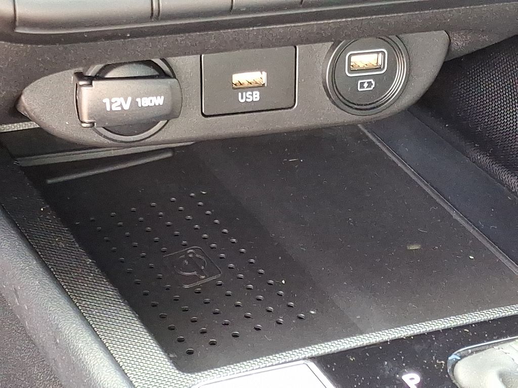 Thumbnail: 2023 Hyundai Elantra - 27