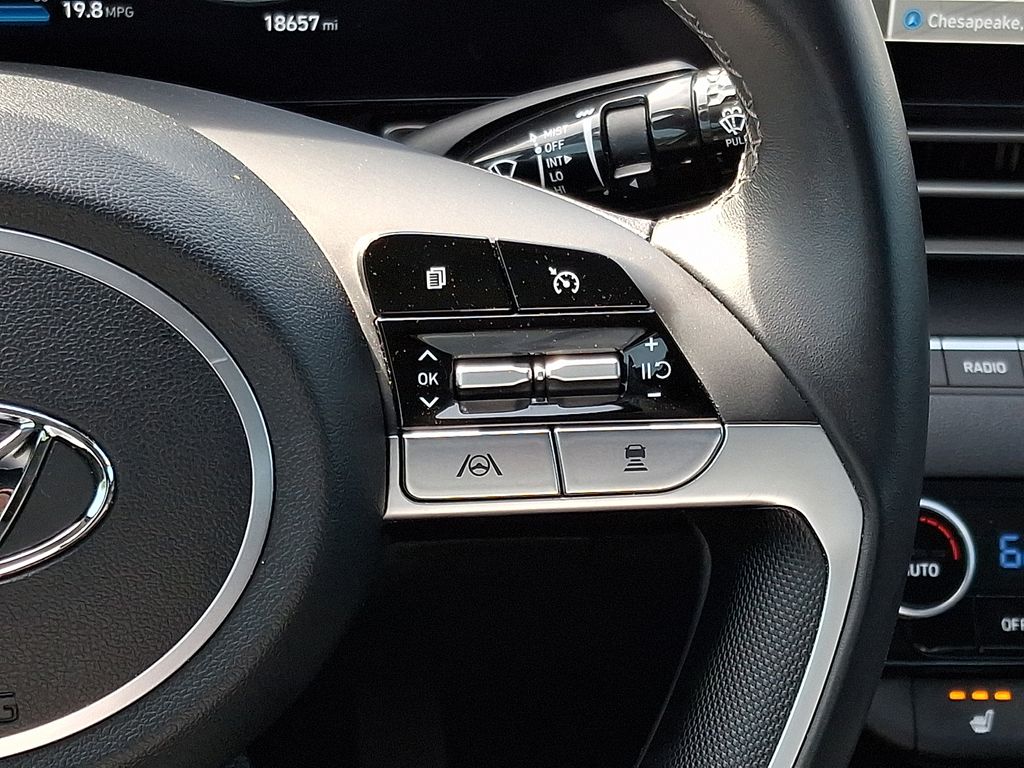 Thumbnail: 2023 Hyundai Elantra - 23