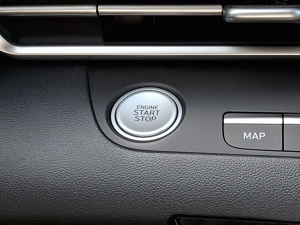 Thumbnail: 2023 Hyundai Elantra - 24