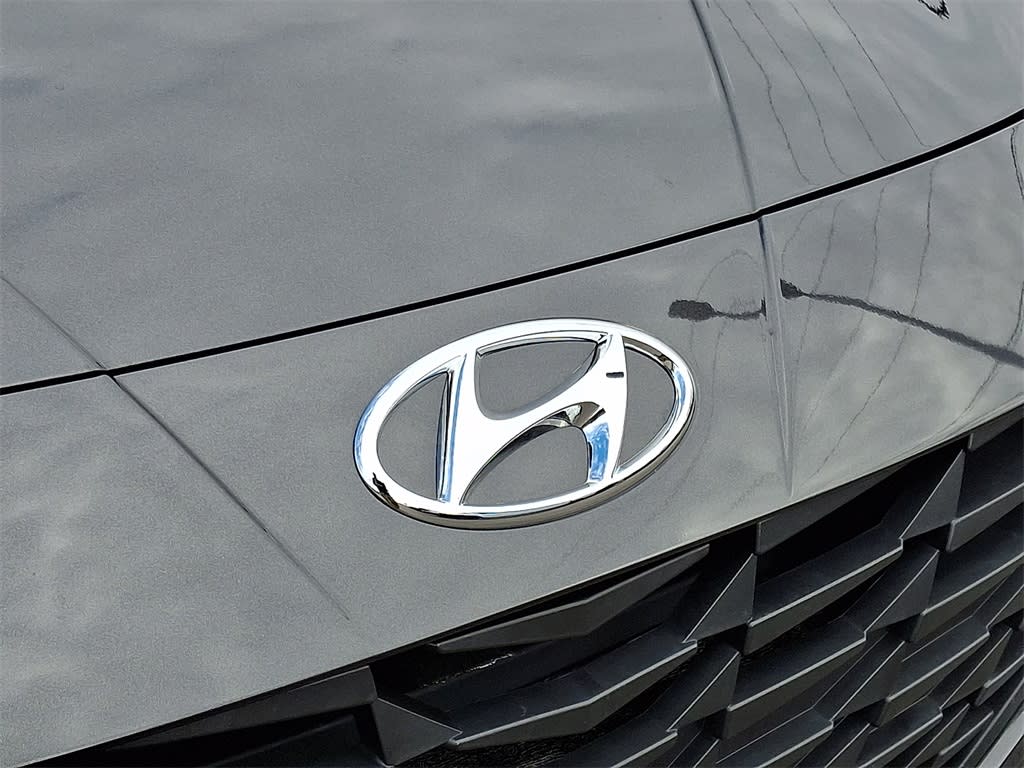 Thumbnail: 2023 Hyundai Elantra - 7