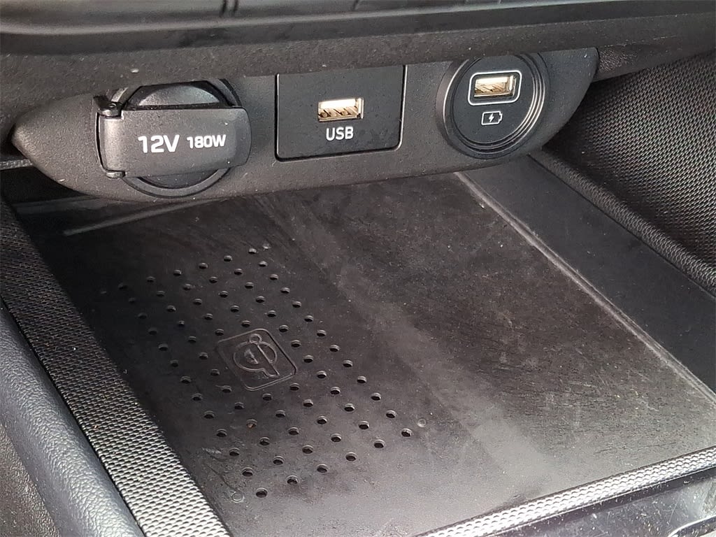 Thumbnail: 2023 Hyundai Elantra - 29