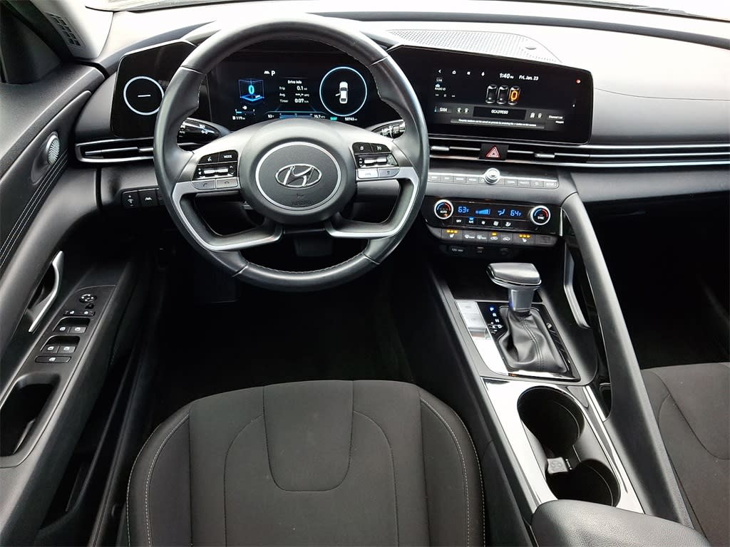 Thumbnail: 2023 Hyundai Elantra - 2