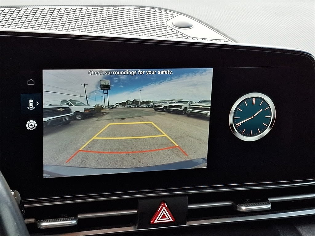 Thumbnail: 2023 Hyundai Elantra - 23