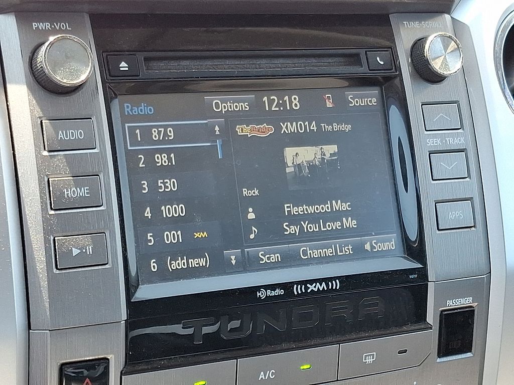 Thumbnail: 2016 Toyota Tundra - 11