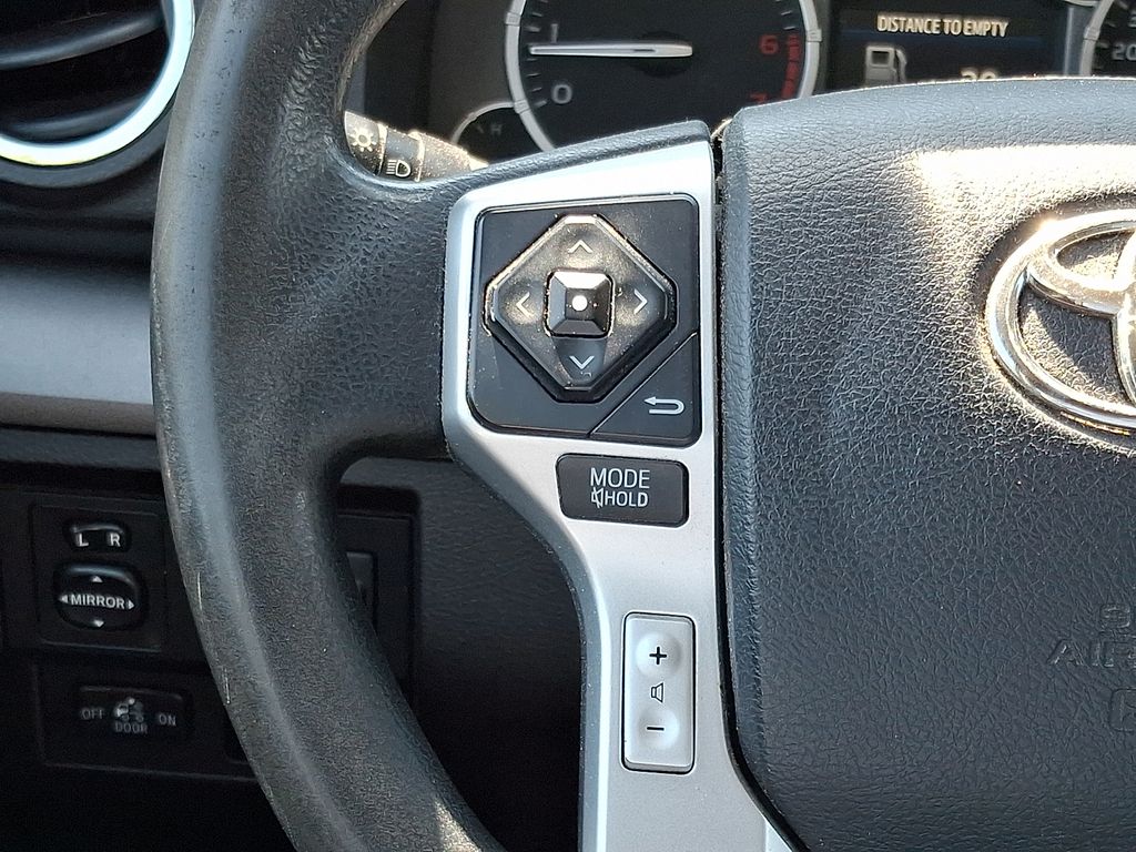 Thumbnail: 2016 Toyota Tundra - 22