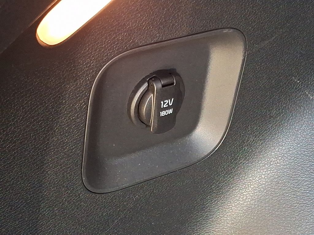 Thumbnail: 2025 Kia Sportage - 28