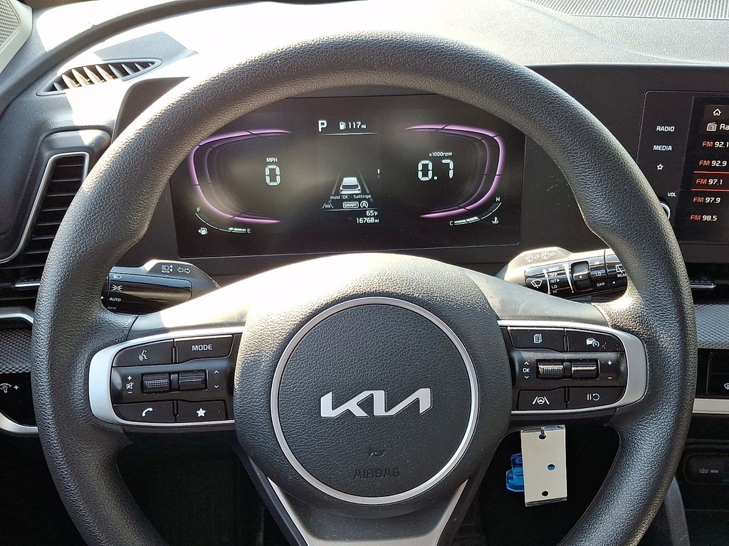 Thumbnail: 2025 Kia Sportage - 8