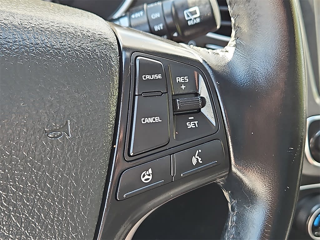 Thumbnail: 2015 Kia Sorento - 27