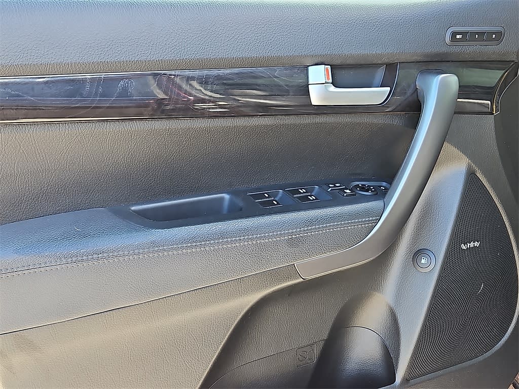 Thumbnail: 2015 Kia Sorento - 21