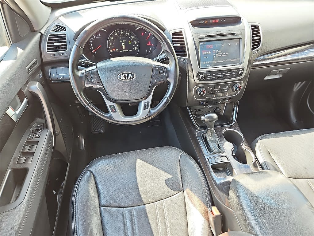 Thumbnail: 2015 Kia Sorento - 2