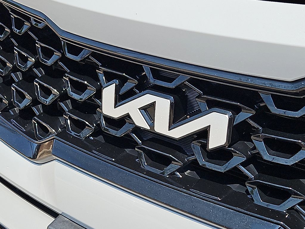 Thumbnail: 2022 Kia Sorento - 7