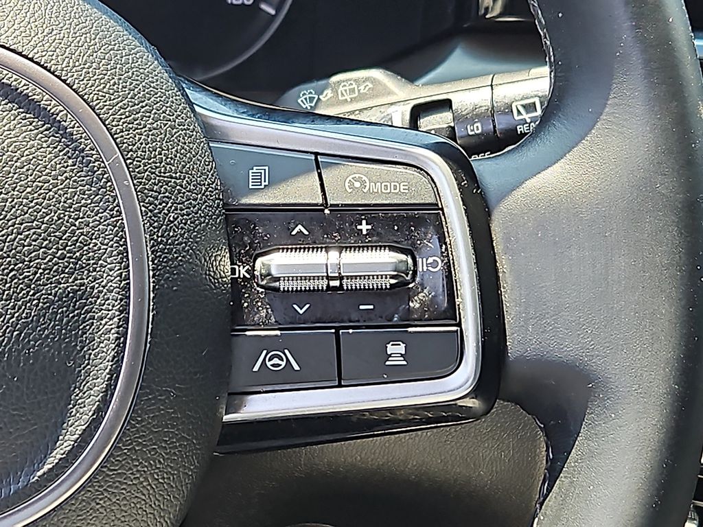 Thumbnail: 2022 Kia Sorento - 28