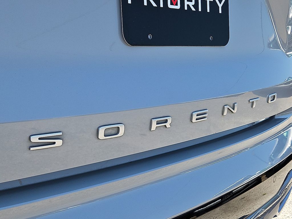Thumbnail: 2022 Kia Sorento - 33