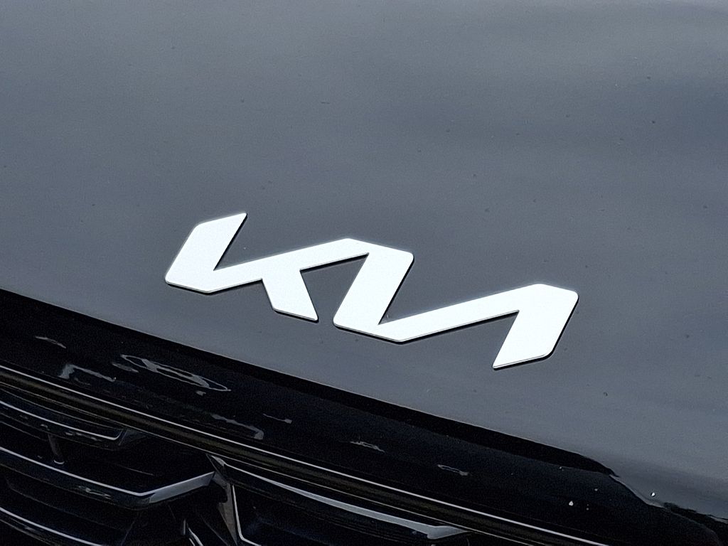 Thumbnail: 2024 Kia Sorento - 7