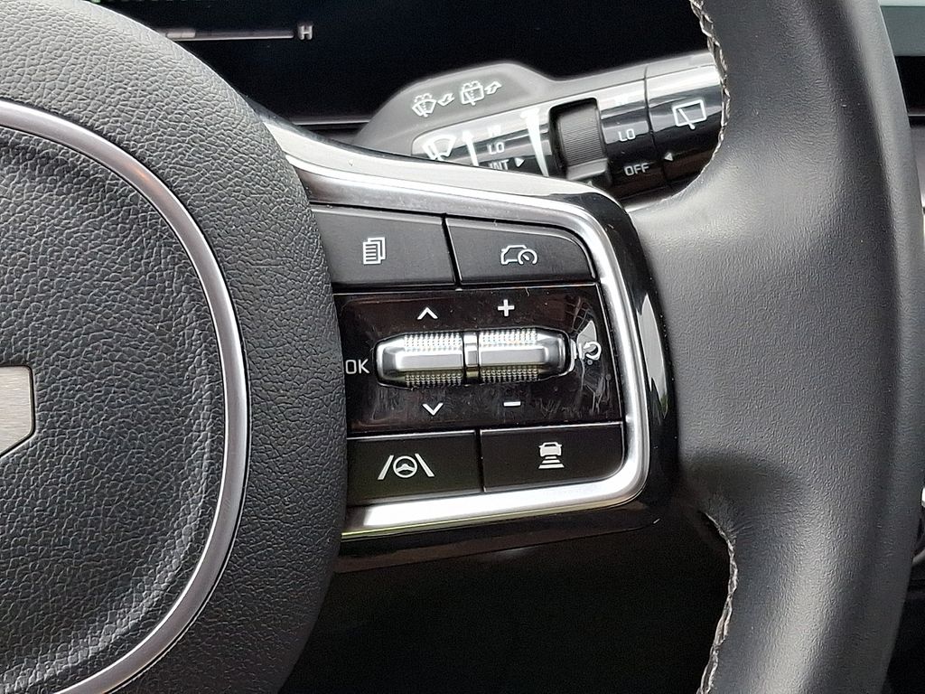 Thumbnail: 2024 Kia Sorento - 26