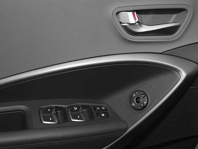 Thumbnail: 2013 Hyundai Santa Fe - 37