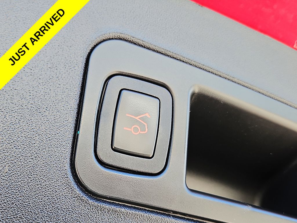 Thumbnail: 2017 Tesla Model S - 25