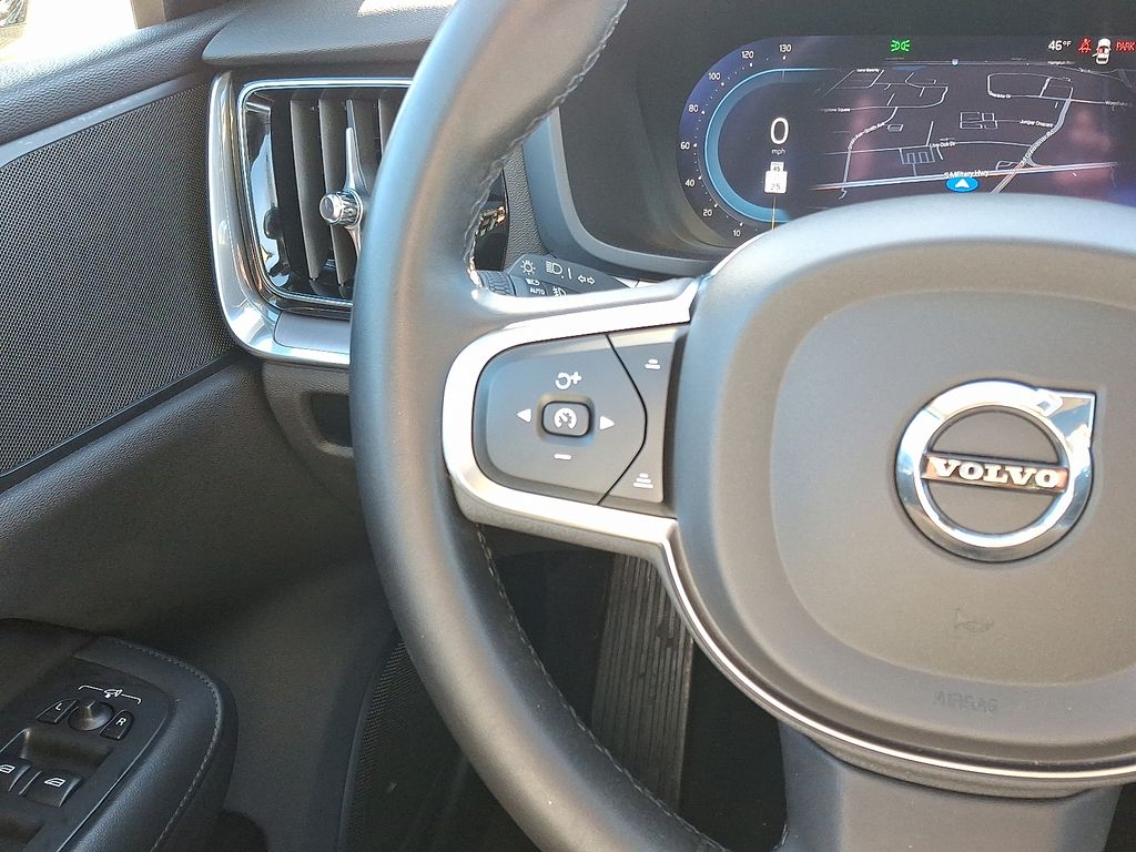 Thumbnail: 2024 Volvo S60 - 26