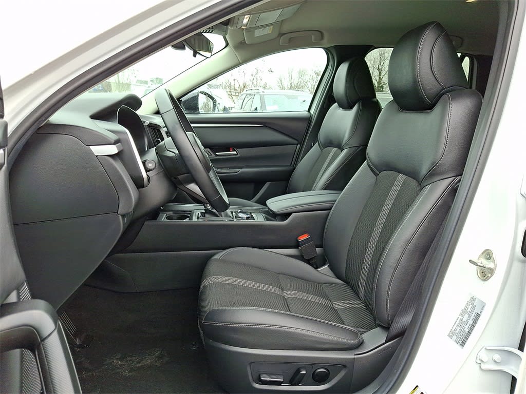 Thumbnail: 2025 Mazda CX-50 - 11