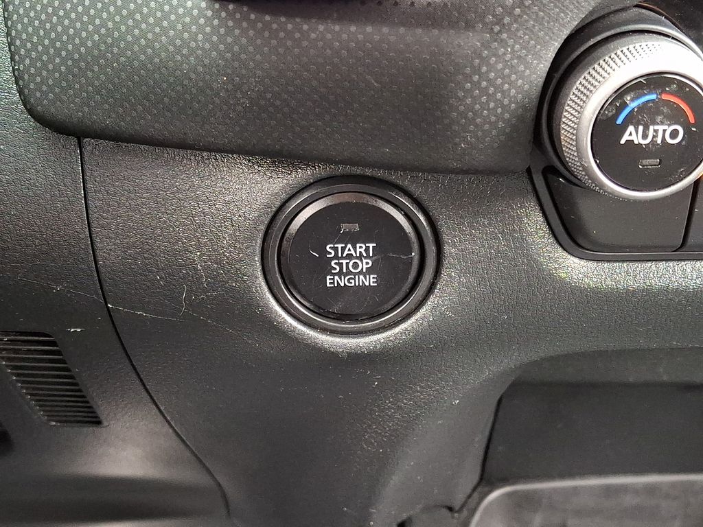 Thumbnail: 2025 Mazda CX-50 - 26