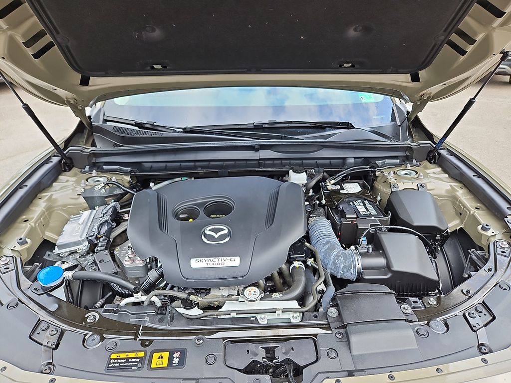 Thumbnail: 2025 Mazda CX-50 - 8