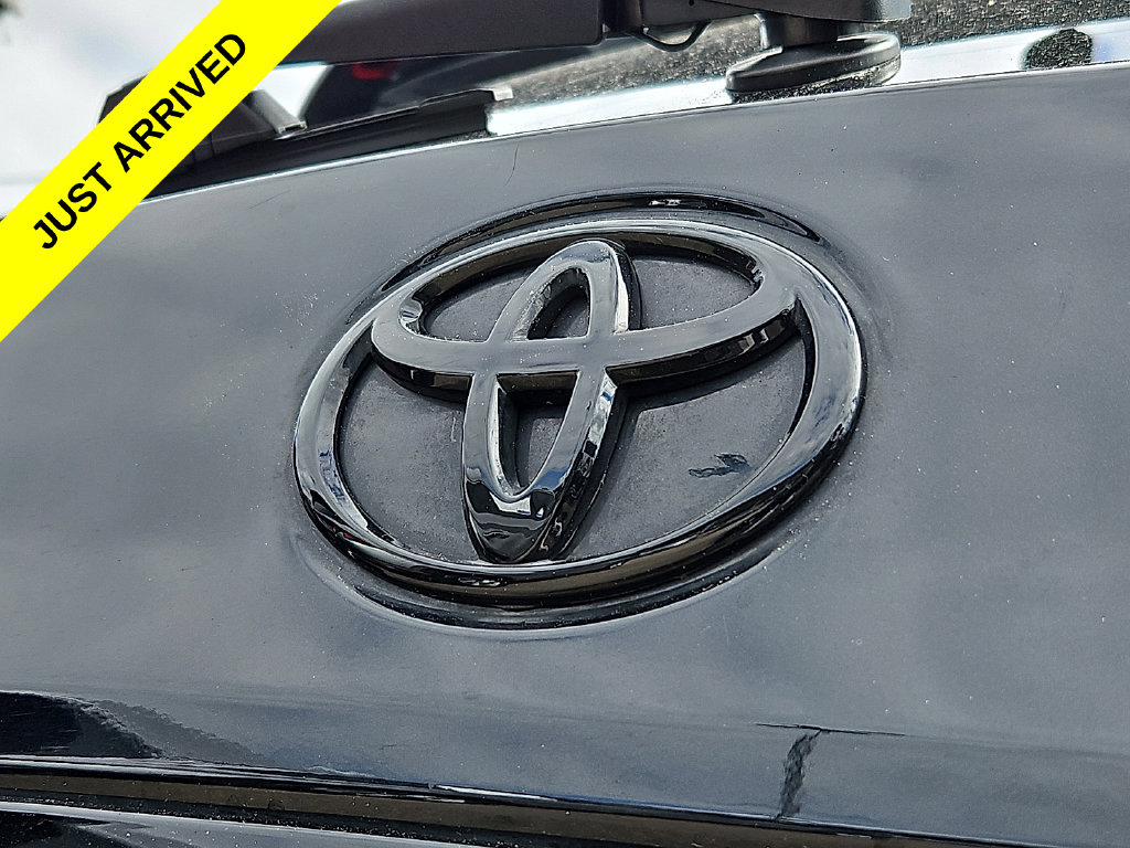 Thumbnail: 2024 Toyota Corolla Cross - 7