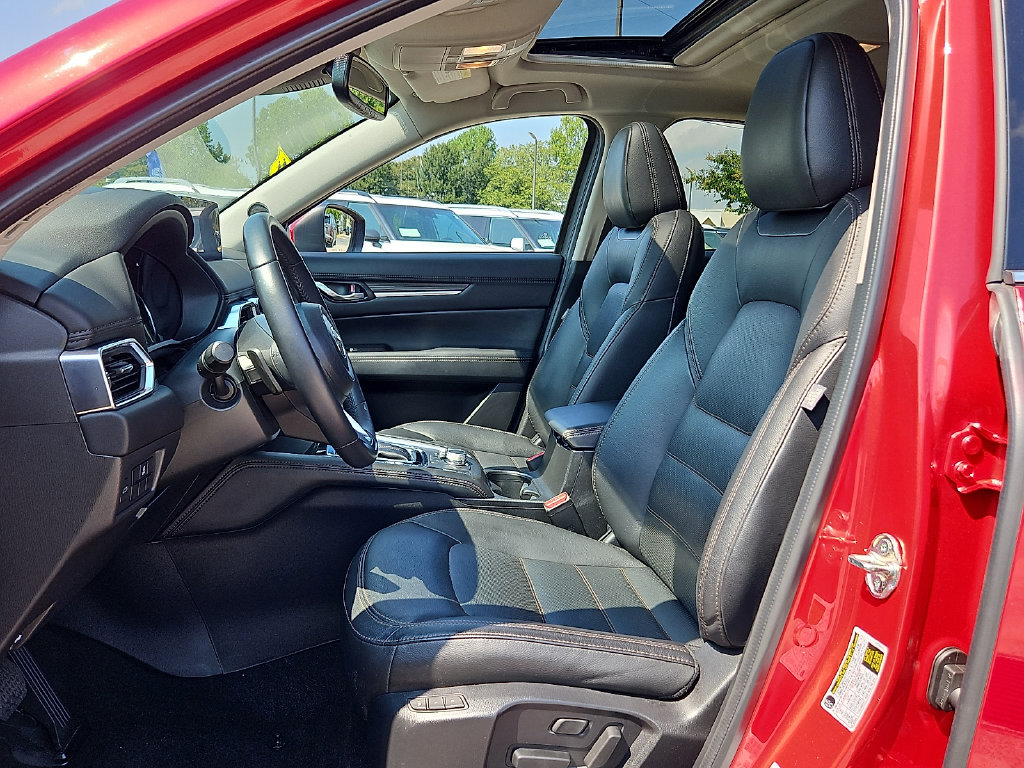 Thumbnail: 2023 Mazda CX-5 - 10