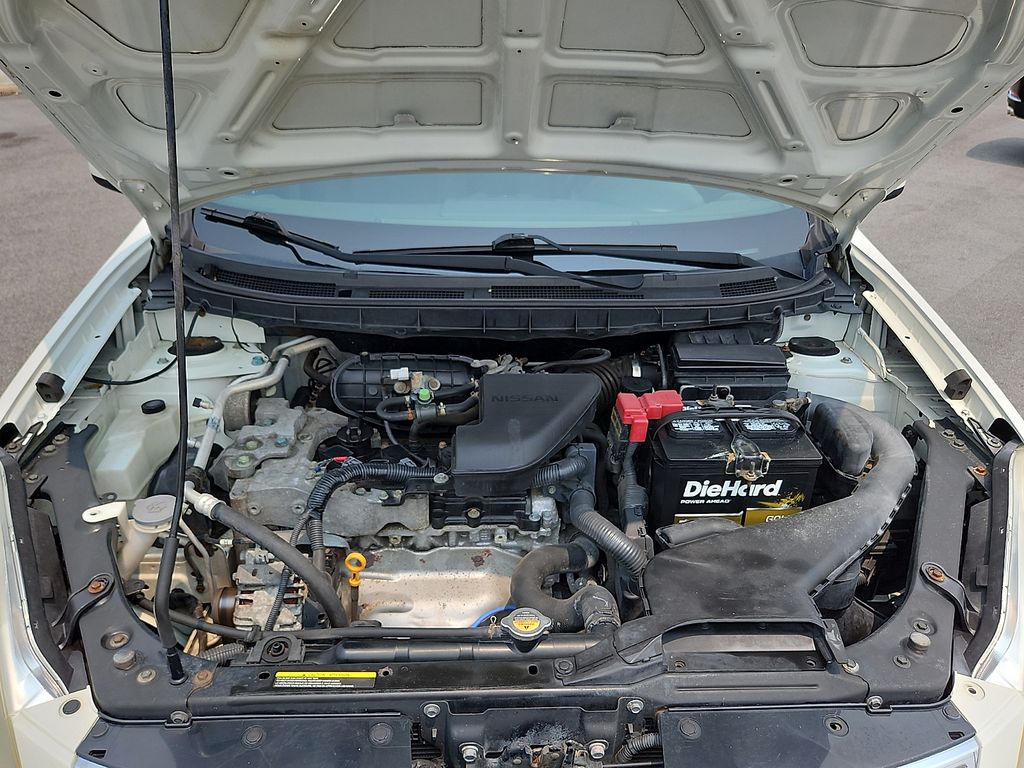 Thumbnail: 2012 Nissan Rogue - 8