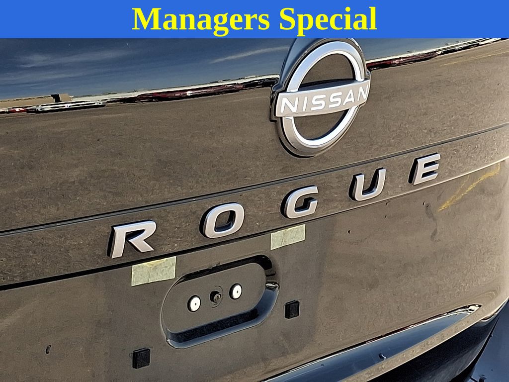 Thumbnail: 2025 Nissan Rogue - 30