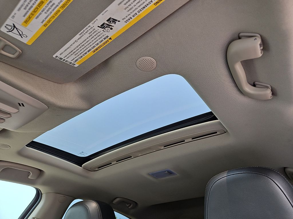Thumbnail: 2019 Buick Encore - 21