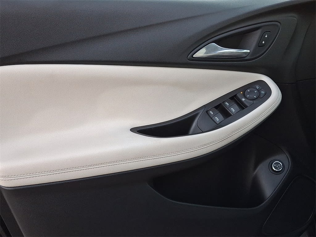 Thumbnail: 2021 Buick Encore GX - 20