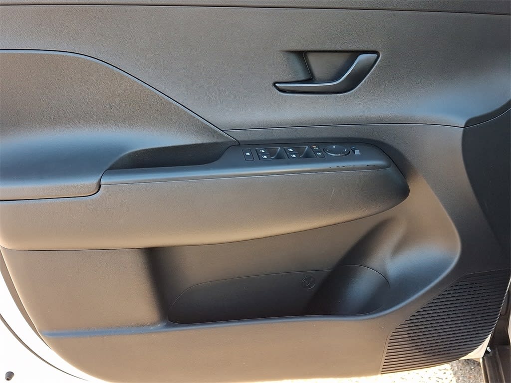 Thumbnail: 2025 Hyundai Kona - 20