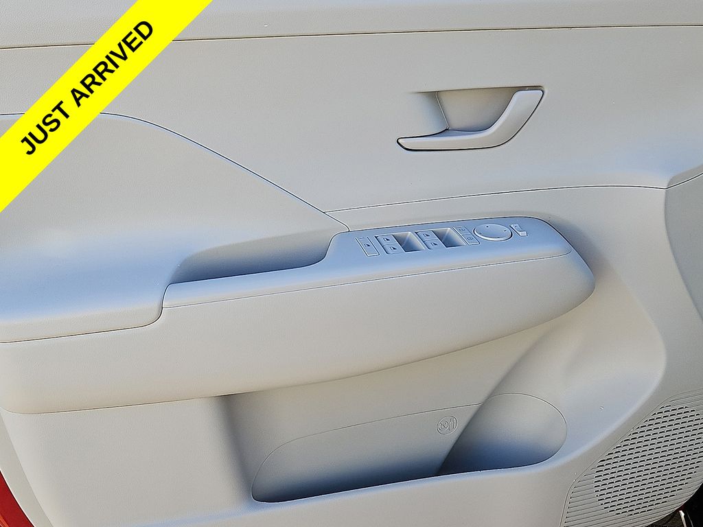 Thumbnail: 2024 Hyundai Kona - 20