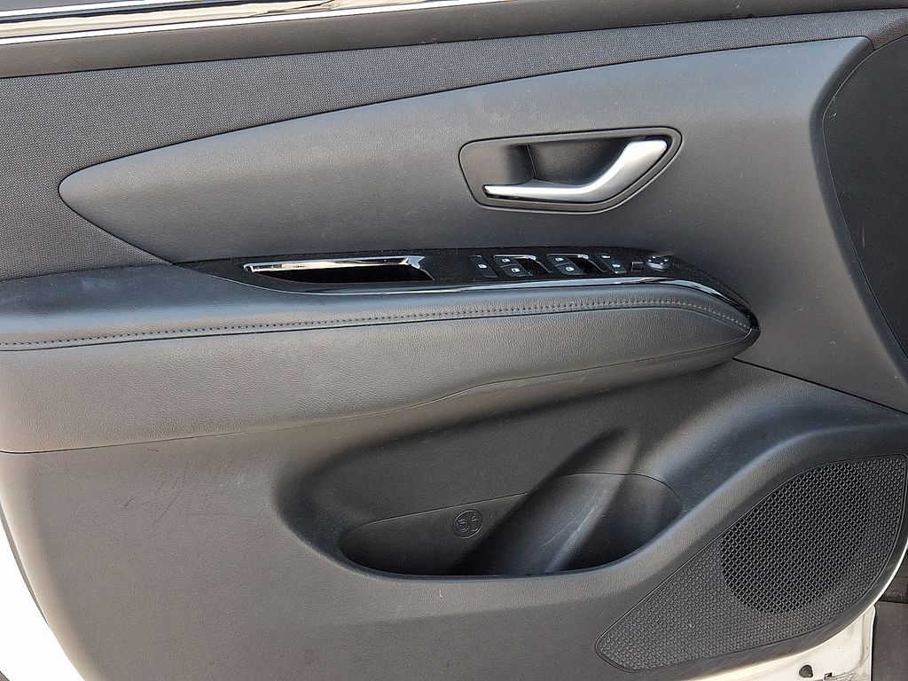 Thumbnail: 2022 Hyundai Tucson - 20